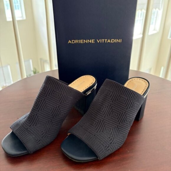 Adrienne Vittadini Navy Blue Stretch Knit Arielle Sandals (Preowned) Size 6.5 - Picture 1 of 11